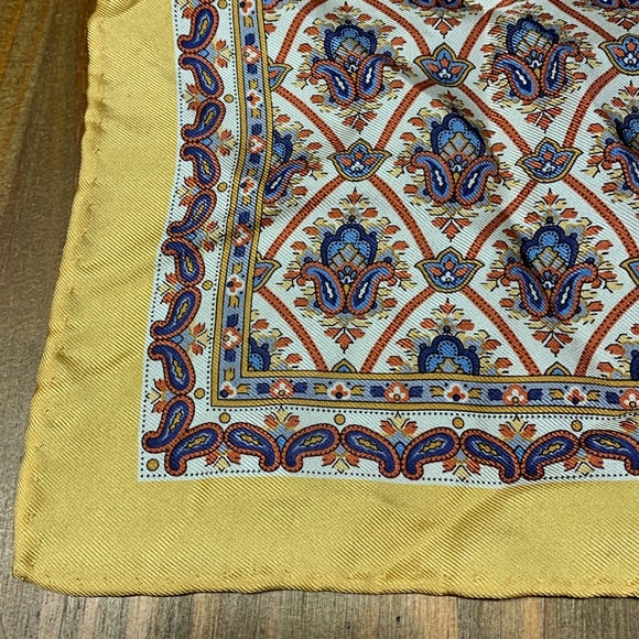 Other - EUC Vintage 100% Silk Pocket Square Handkerchief Scarf